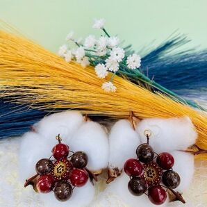 気持ちが上向く個性派ピアス No.07 ハンドメイド アクセサリー