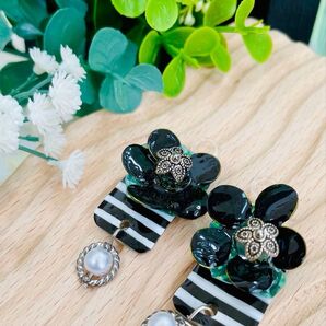 気持ちが上向く個性派ピアス No.28 ピアス ハンドメイド アクセサリー
