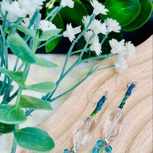 気持ちが上向く個性派ピアス No.13 ハンドメイド アクセサリー