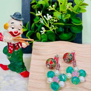 気持ちが上向く個性派ピアス No.06 ハンドメイド アクセサリー
