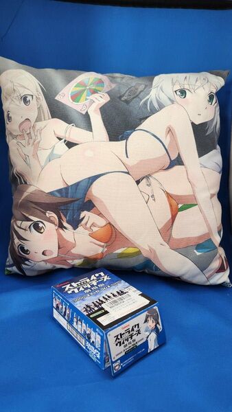 ストライクウィッチーズ GONZOスタイル全巻購入特典クッション&劇場版ステッカーラムネ
