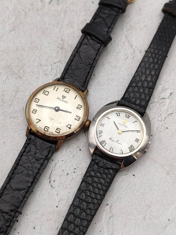 稼働★ウォルサム スモセコ レディース QZ 腕時計 革ベルト新品、尾錠純正 稼働☆ウォルサム ホワイト文字盤 レディース QZ 腕時計 革