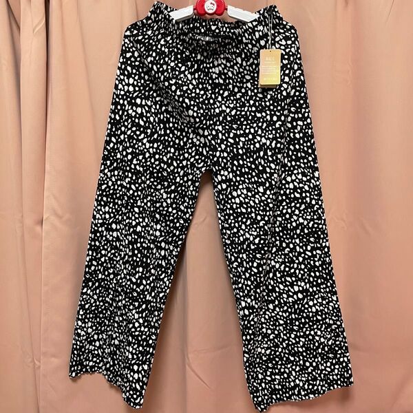 【新品】ワイドパンツ プリーツ 裏起毛 M