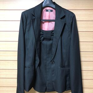 ☆極美品☆BELLUNA ベルーナ Ryu Ryu レディーススーツ 3点セット ストライプ 黒スーツ 春夏