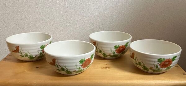 レトロ 有田焼 彩陶 お茶碗 菊柄 金彩 4個セット M19 和食器