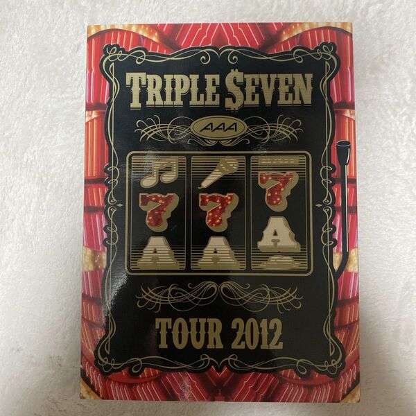「AAA TOUR2012 -777-TRIPLESEVEN DVD」2枚組