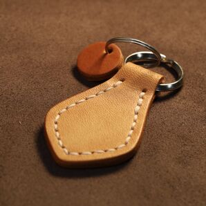 栃木レザー社 ヌメ革使用 ハンドメイド レザーキーホルダー