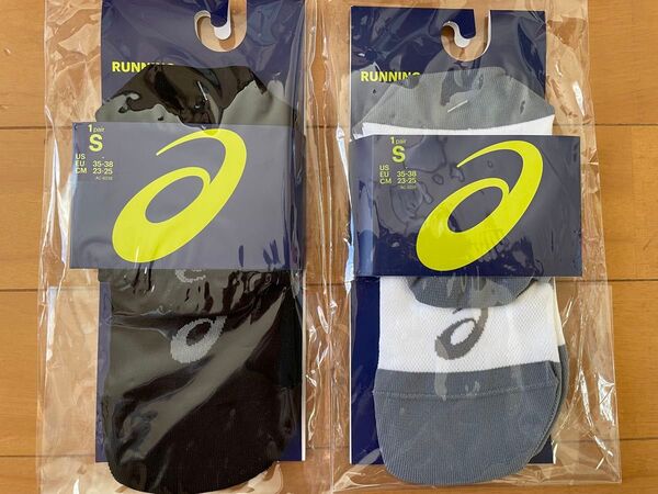 新品 asics アシックス 2足 S(23~25cm) ランニング ソックス ブラック黒 ホワイト 白 陸上 靴下 マラソン