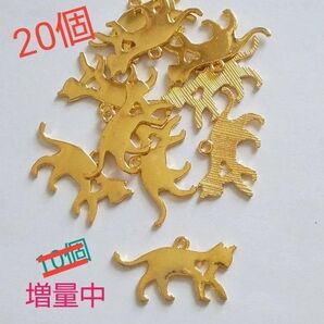 【10個→20個】中抜きハートねこパーツ 10個 シルエット/猫/増量中
