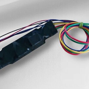 フリップ・フロップ・リレー 10A (UL1007 AWG16採用)