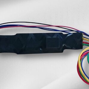 フリップ・フロップ・リレー 10A (UL1007 AWG16ハーネス採用)