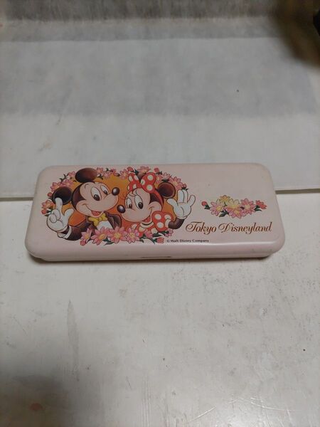 ※東京ディズニーランド「缶ペン」筆箱