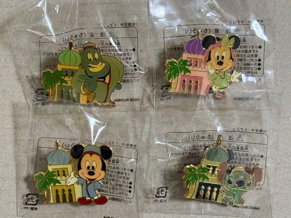 4個セット ディズニー ピンバッジ アラビアンコースト ディズニーシー Disney ミッキー ミニー スティッチ ジーニー