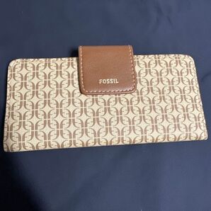 残り1点!アウトレット 正規品 Fossil フォッシル カードケース レディース マディソン プリント タブ クラッチ ブラウン