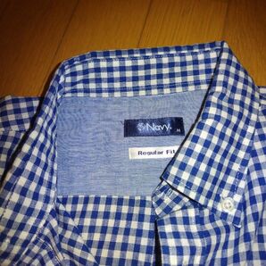 チェックシャツ