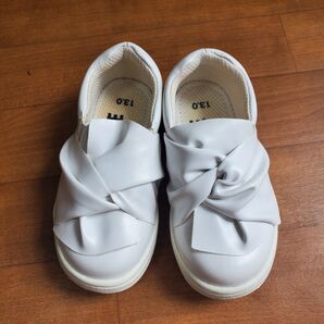 BREEZE ブリーズ リボン 白 13cm