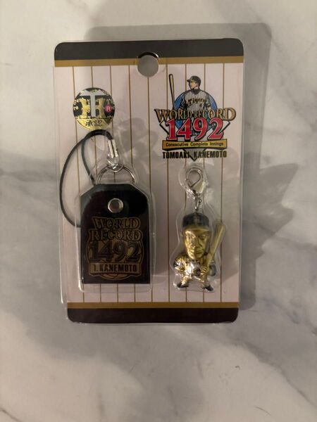 阪神タイガース 金本知憲選手フルイニング連続出場1492 キーホルダー ストラップ