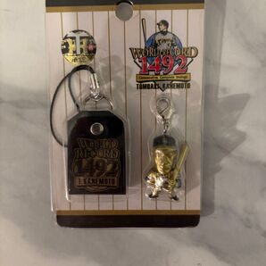 阪神タイガース 金本知憲選手フルイニング連続出場1492 キーホルダー ストラップ