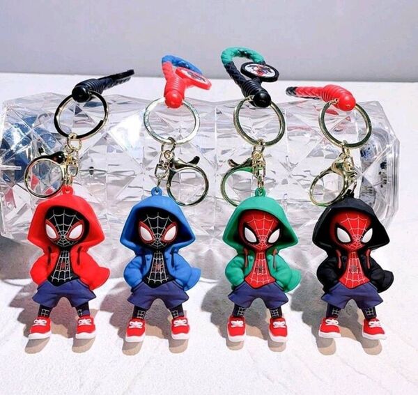 【即日発送】スパイダーマン キーホルダー 4個セット全種類 赤 青 黒 緑