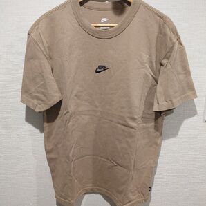 ナイキ Tシャツ