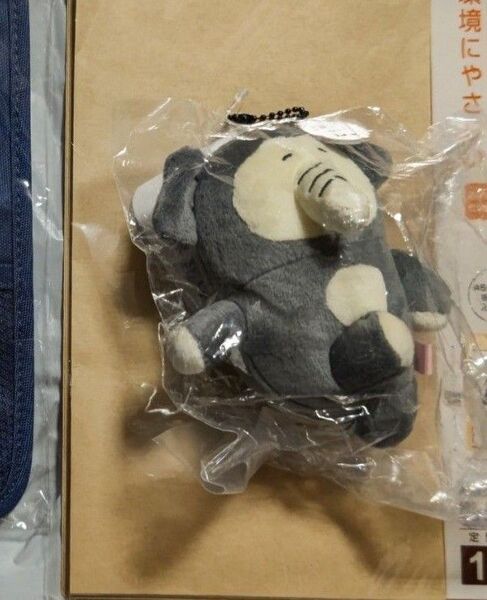 ちいかわゾウマスコット ちいかわらんど 悪夢のゾウさん 新品