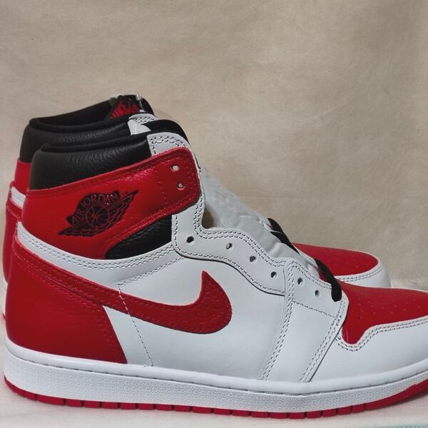 【未使用】26cm Nike Air Jordan 1 High OG Heritage