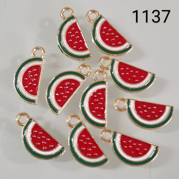 【商品番号1137】10こ☆スイカチャーム☆400円商品よりどり5つで1000円対象商品