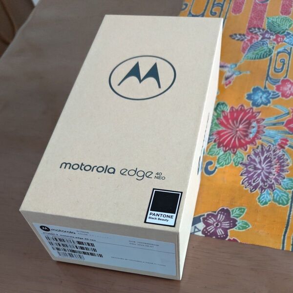 【未使用品】motorola edge 40 neo(ブラックビューティー)