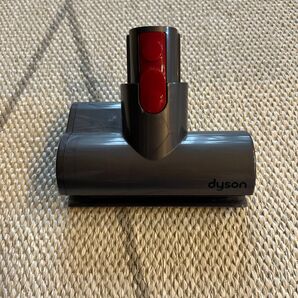dyson ソフトローラークリーナーヘッド