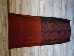タイ　マッドミー シルクオールドクロス全NO.42 92x165cm 茶緑　模様シルク細い絹糸　美しい　ｍａｄｍｅｅ　ｐａｓｈｉｎ　パ　シン