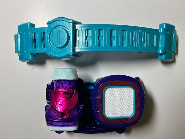 仮面ライダーリバイス DXリバイスドライバー