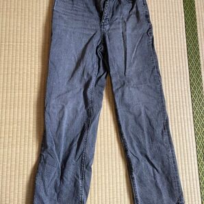 デニム パンツ 黒 メンズ レディース ファッション M GU 即日発送 値下げ交渉○