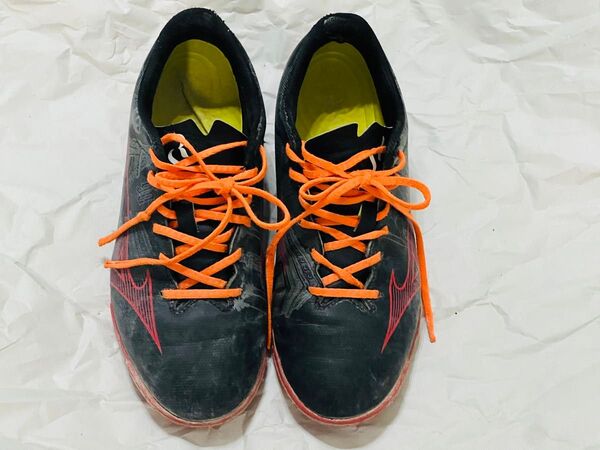 Mizuno Alpha ブラック サッカー トレーニングシューズ 23cm