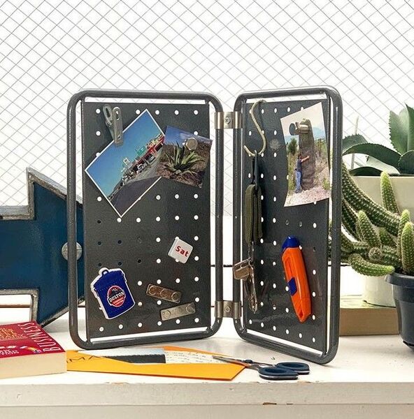 新品 ミニ ペグボード ハーマントングレー ダルトン マグネット 卓上 キーストレージ インテリア 小物 雑貨
