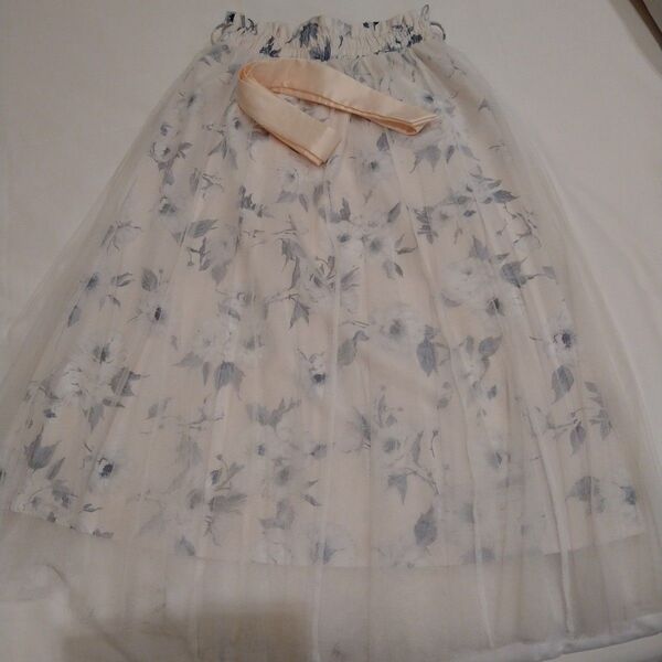 axes femme 花柄ロングスカート Mサイズ スカート 花柄