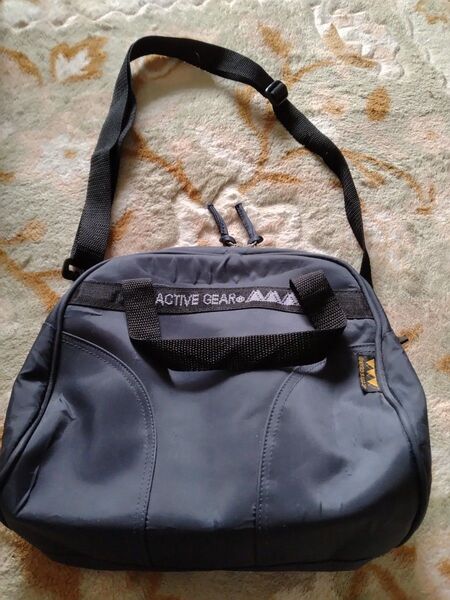 ACTIVE GEARショルダーバッグ 紺色 ダブルジッパー 2way ナイロン