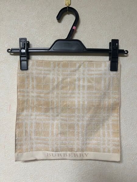BURBERRY タオルハンカチ ベージュ