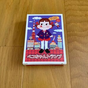 未使用 不二家 ペコちゃん ペコちゃんトランプ