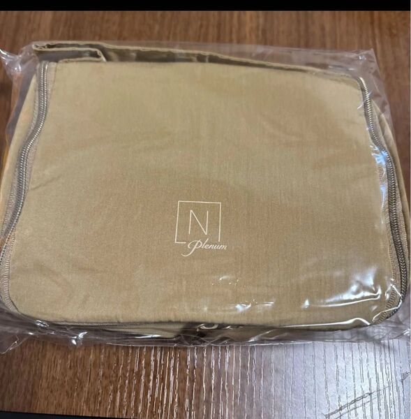 N オーガニックトラベルポーチ。