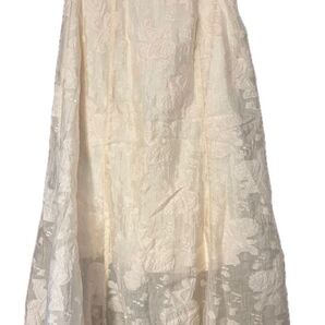 マーメイドスカートレース柄