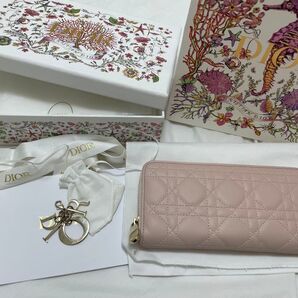 Dior 長財布 ピンク Lady Dior Voyageur ウォレット