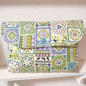 アヒル柄のマルチポーチ(C)