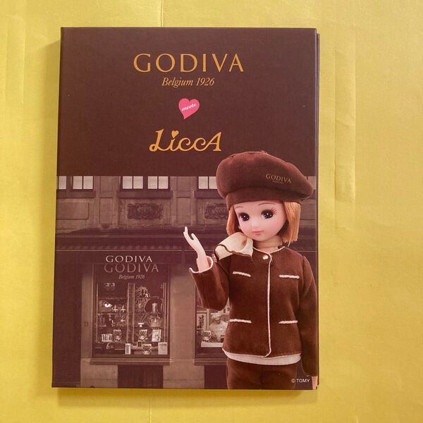GODIVA LiccAのコラボ 付箋紙とメモ紙