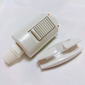 ライティングレールソケット