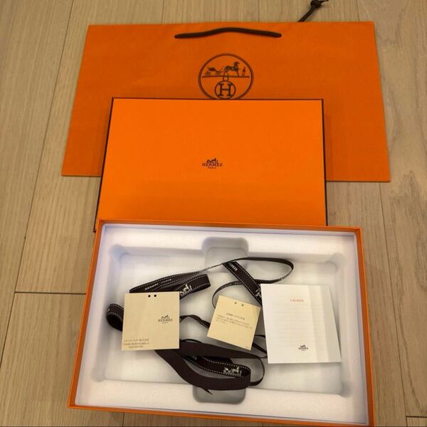 HERMES ギフトボックス リボンセット