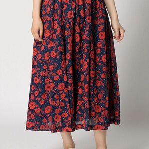 スタディオクリップ 花柄フレアスカート