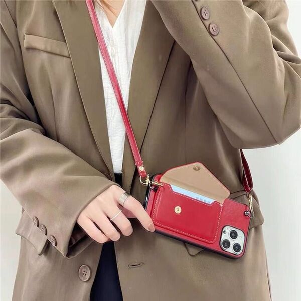 ★トレンド スマホショルダー★上品な革ケース 肩掛けもできます♪