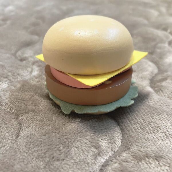 スリーコインズ おままごと ハンバーガー