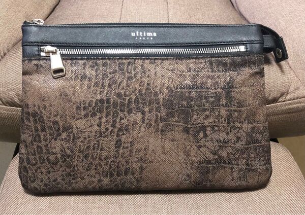ultima トーキョー クラッチバッグ 極美品