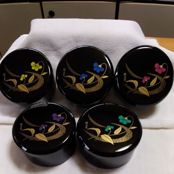 桂由美 食器 漆器 チラシ寿司 おひつ 桜紅葉蒔絵椀五客セット